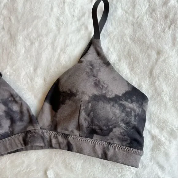 Athleta Women’s Size Small Sports Bra - Picture 5 of 7